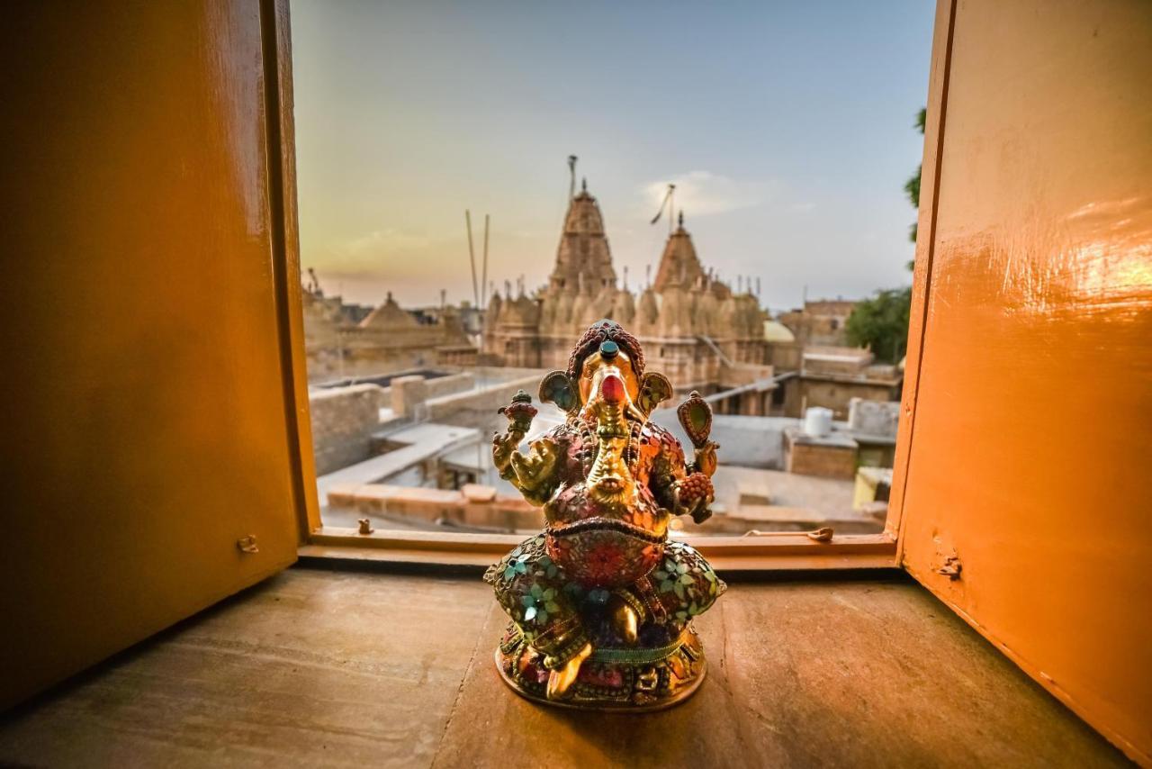 Mud Mirror Guesthouse Jaisalmer Esterno foto