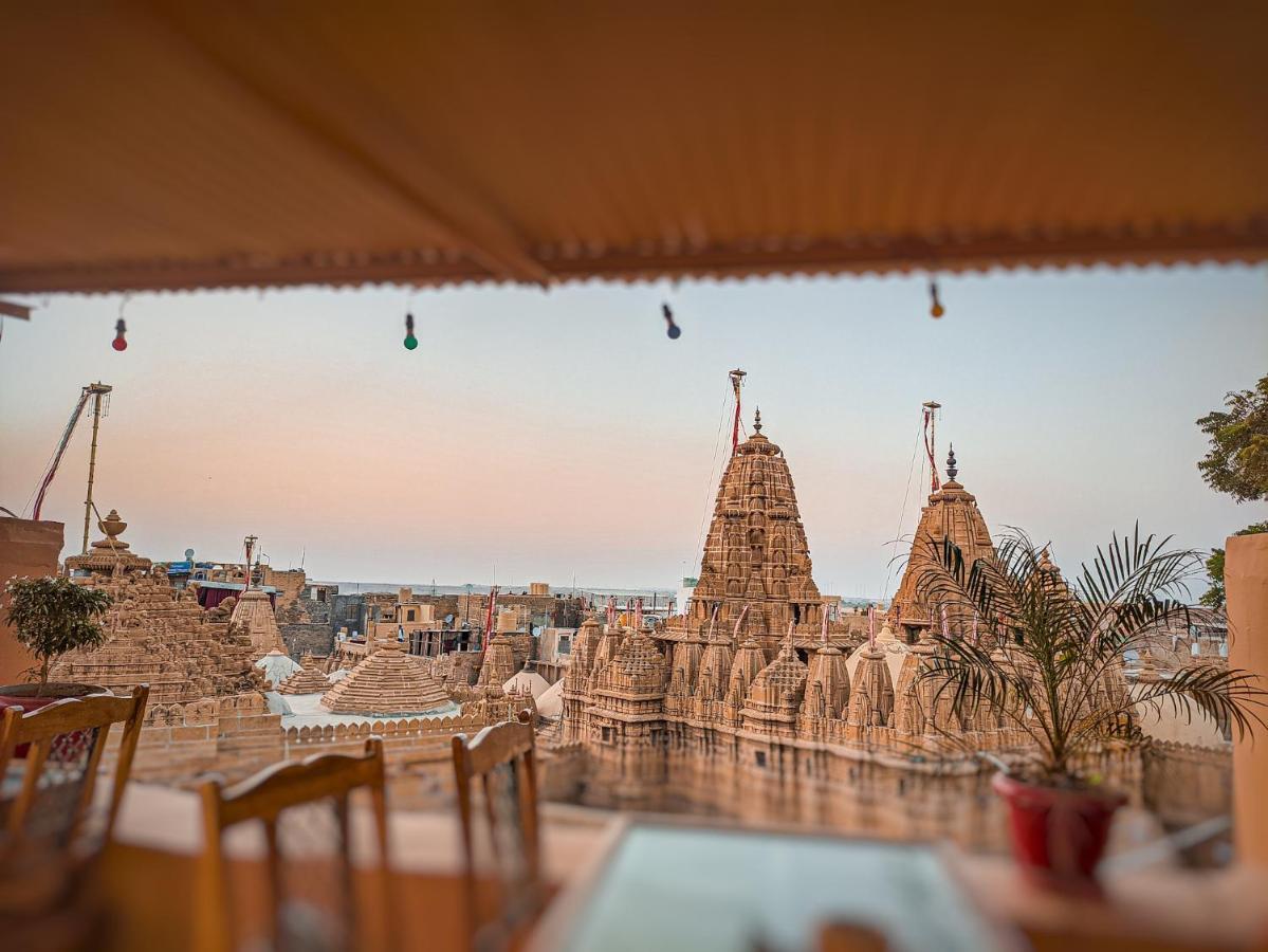 Mud Mirror Guesthouse Jaisalmer Esterno foto