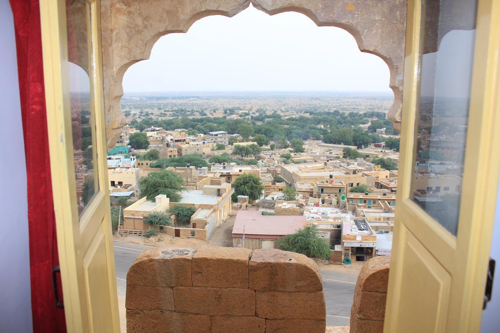 Mud Mirror Guesthouse Jaisalmer Esterno foto